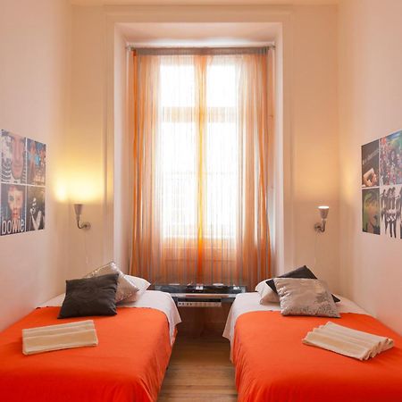 Living Lounge Hostel ลิสบอน ภายนอก รูปภาพ