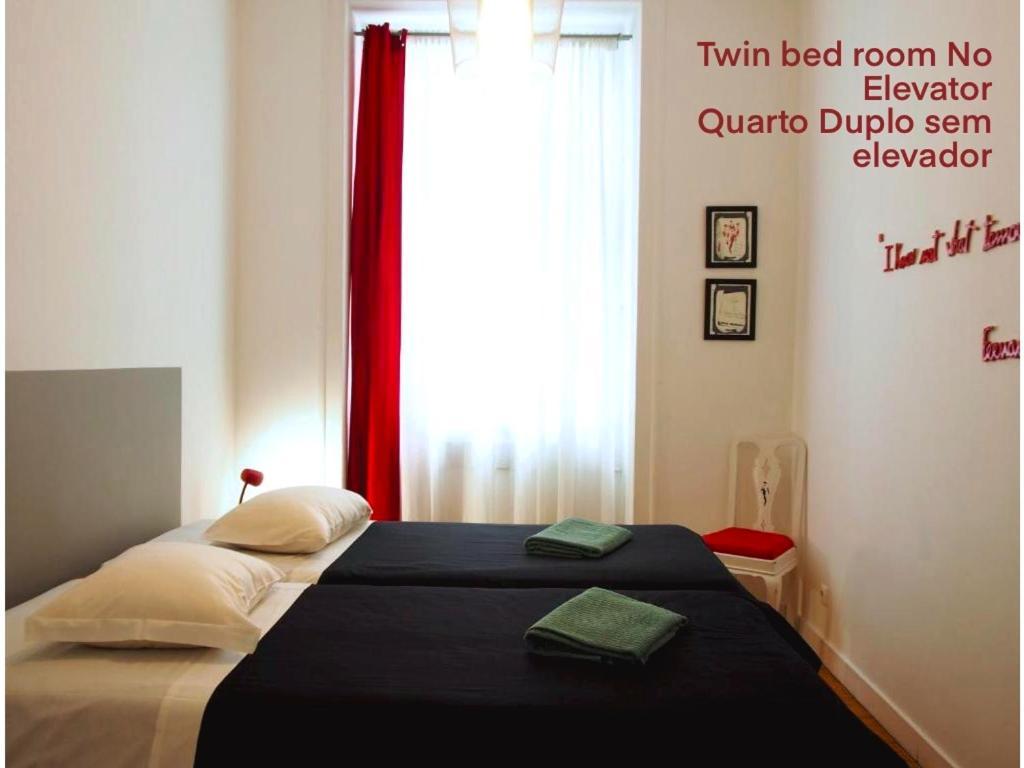 Living Lounge Hostel ลิสบอน ภายนอก รูปภาพ