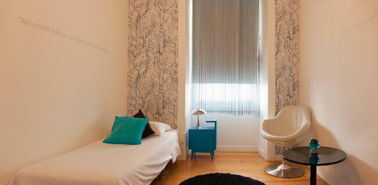 Living Lounge Hostel ลิสบอน ภายนอก รูปภาพ